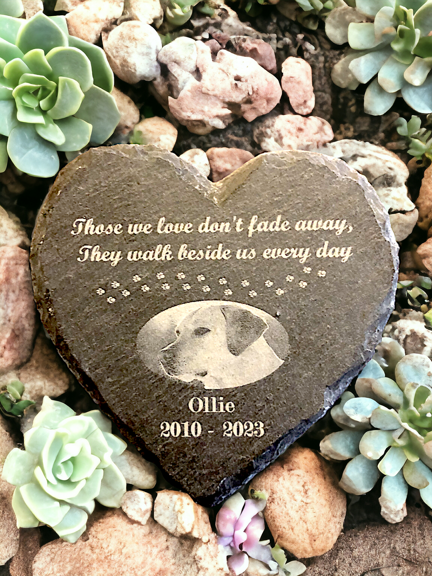 Small Personalised Pet Memorial Slate Heart